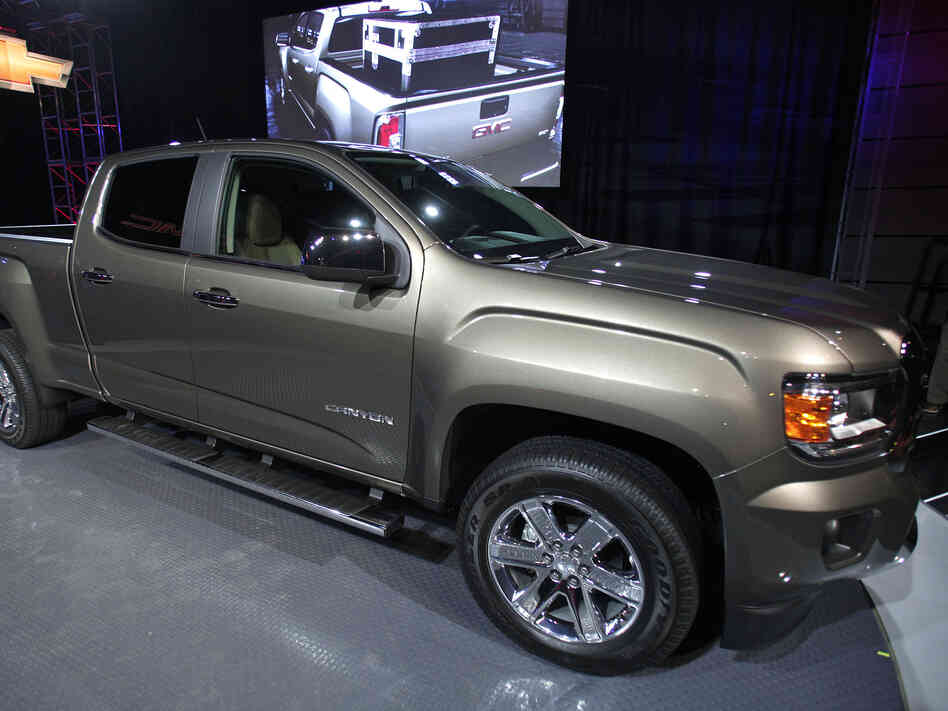 The new 2015 GMC Canyon midsize truck was on display last month the 2014 North American International Auto Show in Detroit. The new 2015 GMC Canyon midsize truck was on display last month the 2014 North American International Auto Show in Detroit.