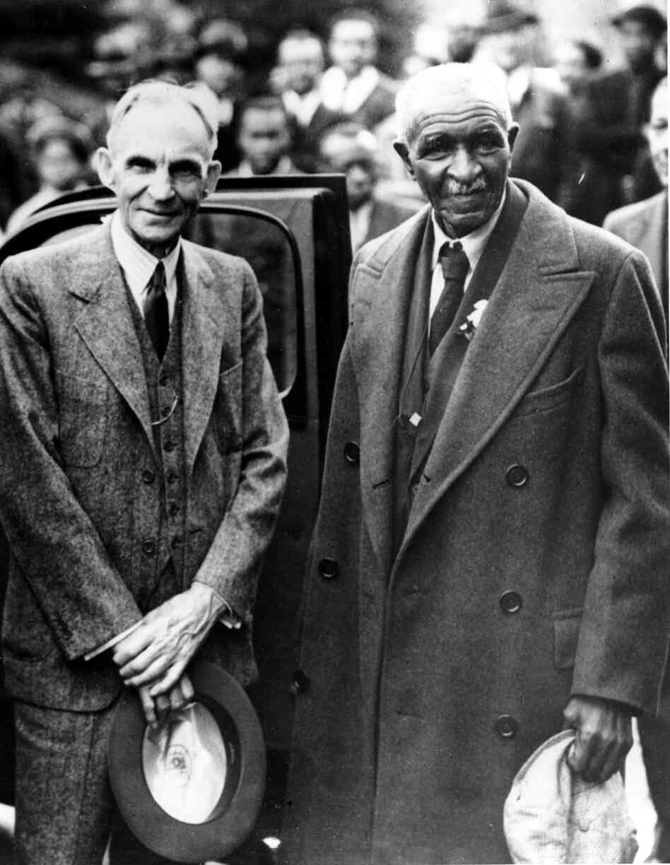 As Carver became increasingly ill with age, Henry Ford had an elevator built in Carver's home to make it easier for him to move around. As Carver became increasingly ill with age, Henry Ford had an elevator built in Carver's home to make it easier for him to move around.