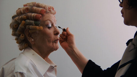 The documentary follows the Tony- and Emmy-winning actress everywhere from backstage to the bedroom to the makeup chair. The documentary follows the Tony- and Emmy-winning actress everywhere from backstage to the bedroom to the makeup chair.