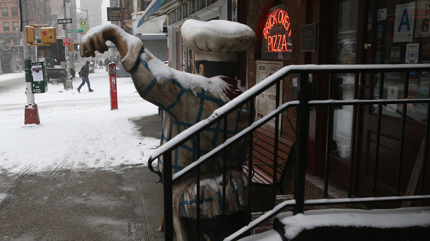 It's too cold to eat out. (Getty Images)