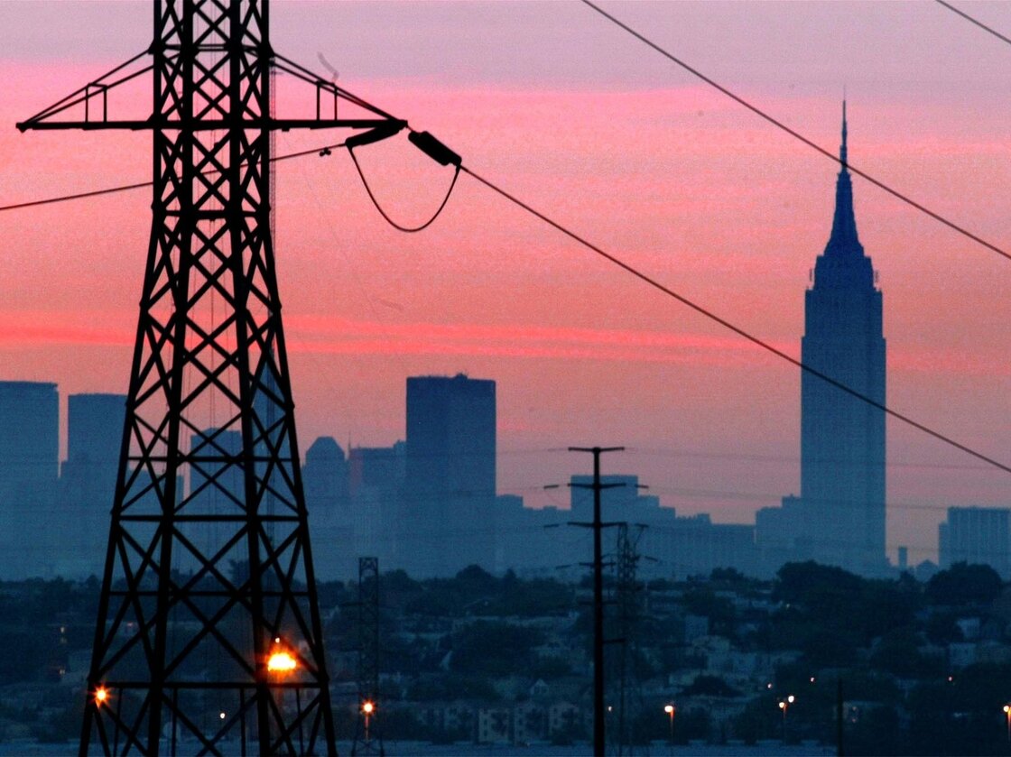 A power outage in August 2003 darkened New York City. A report warns that the national power grid could be knocked out if just a handful of key power stations were sabotaged.