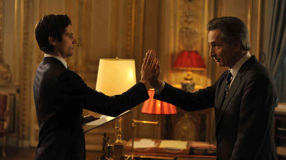 Arthur (Raphael Personnaz) is a new hire at the French Ministry of Foreign Affairs, where Alexandre Taillard de Worms (Thierry Lhermitte) is the eccentric foreign minister. Arthur (Raphael Personnaz) is a new hire at the French Ministry of Foreign Affairs, where Alexandre Taillard de Worms (Thierry Lhermitte) is the eccentric foreign minister.