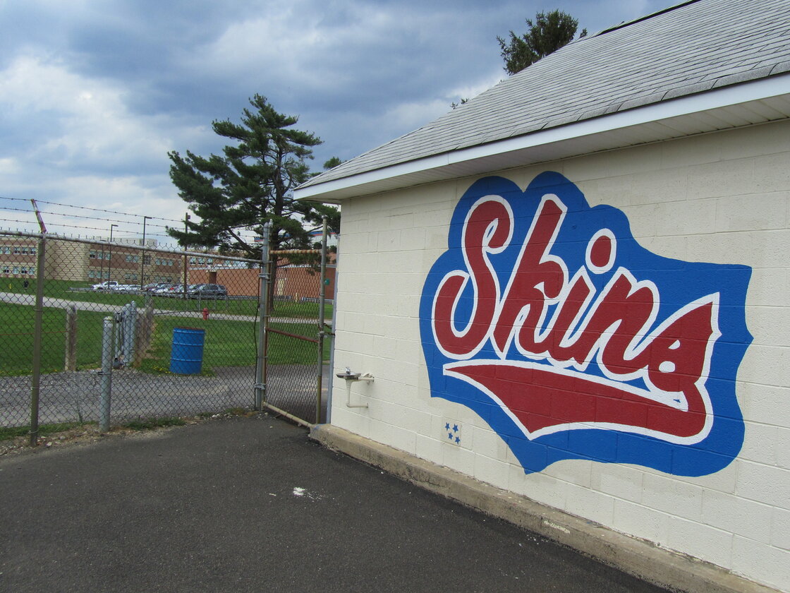 Can Student Journalists Ban &rsquo;Redskins&rsquo; From Their School Paper?