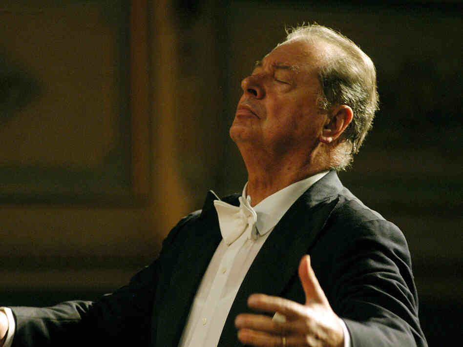The versatile Spanish conductor Rafael Frübeck de Burgos. The versatile Spanish conductor Rafael Frübeck de Burgos.