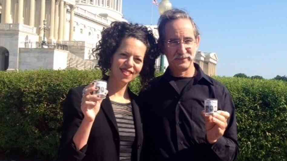 David Goodman and Stosh Cotler of Bend the Arc at the U.S. Capitol. David Goodman and Stosh Cotler of Bend the Arc at the U.S. Capitol.