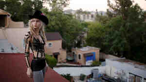 A new track by Grimes is featured on this week's mix.