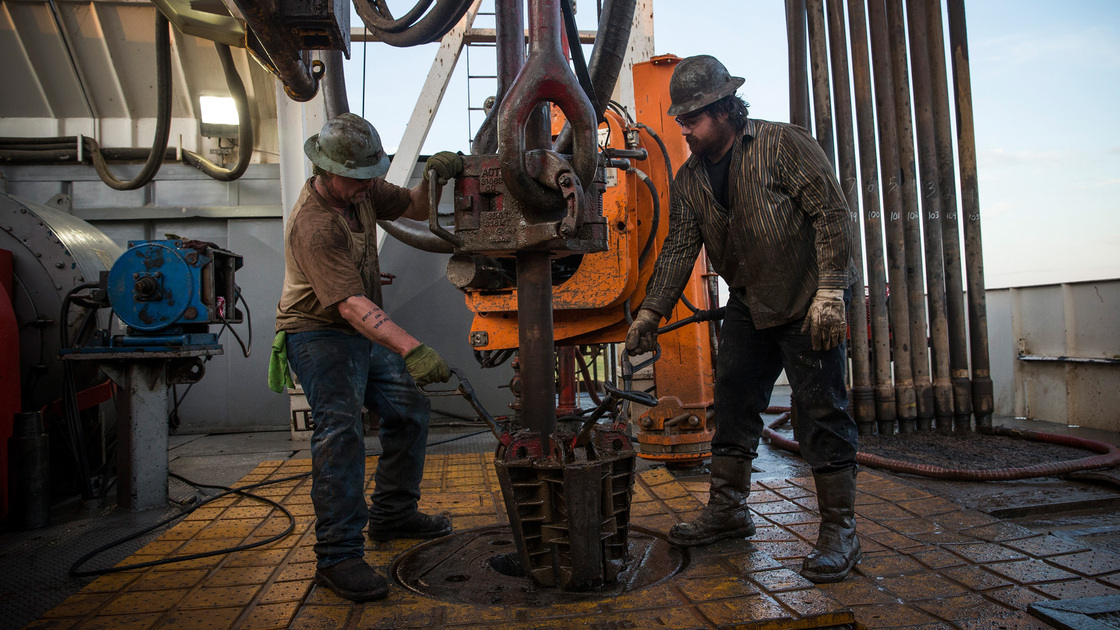 Workers drill for oil in the Bakken shale formation outside Watford City, N.D., an area experiencing an oil boom. Workers drill for oil in the Bakken shale formation outside Watford City, N.D., an area experiencing an oil boom.