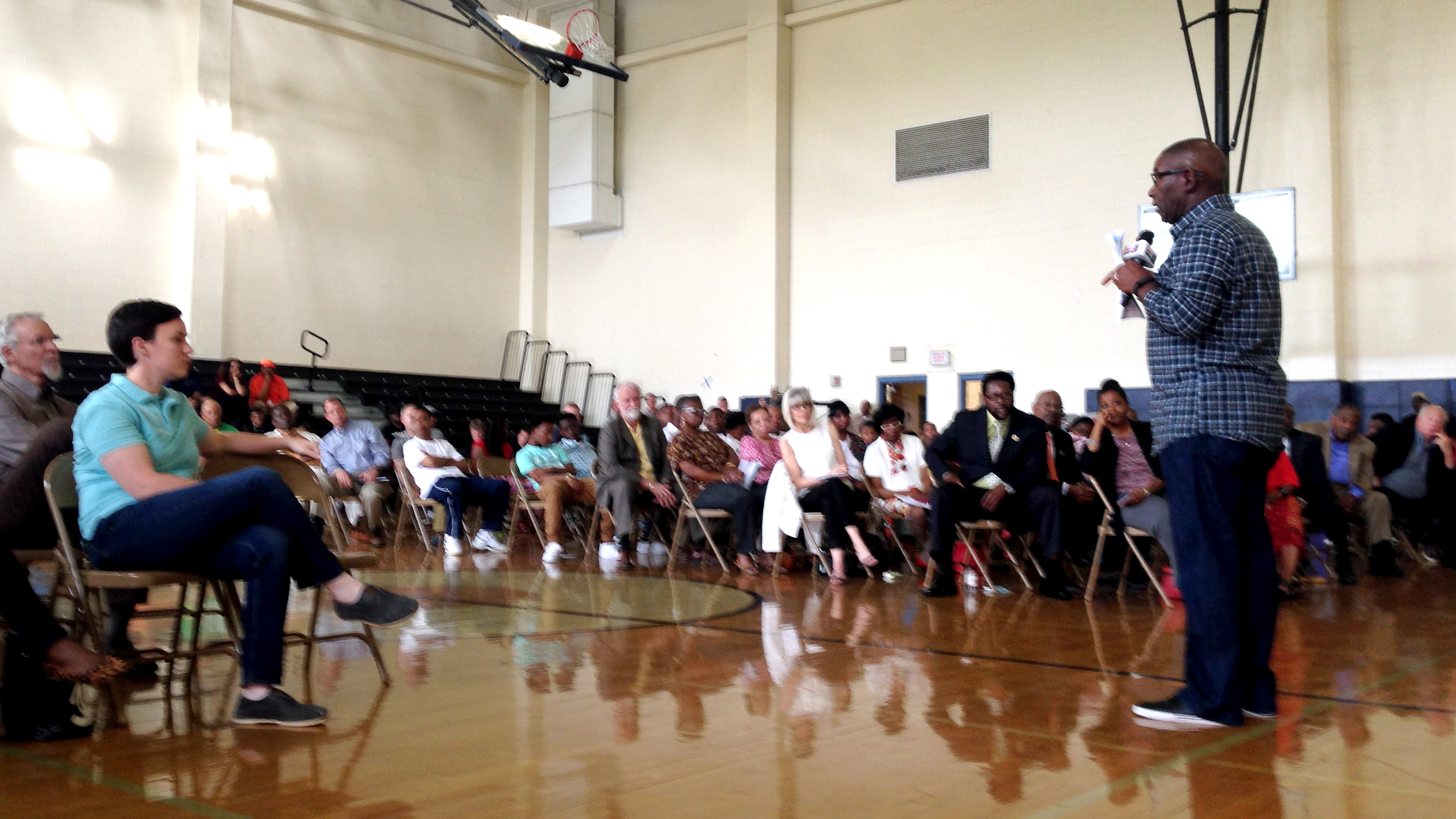 In Charlotte, NC, Police Use Simulators To Engage Community Amid Distrust - NPR