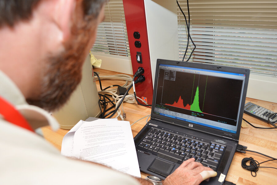 Each kind of nuclear material has a unique radioactive fingerprint. Inspectors use that signature to identify and quantify the material. (Courtesy of Los Alamos National Laboratory) Each kind of nuclear material has a unique radioactive fingerprint. Inspectors use that signature to identify and quantify the material. (Courtesy of Los Alamos National Laboratory)