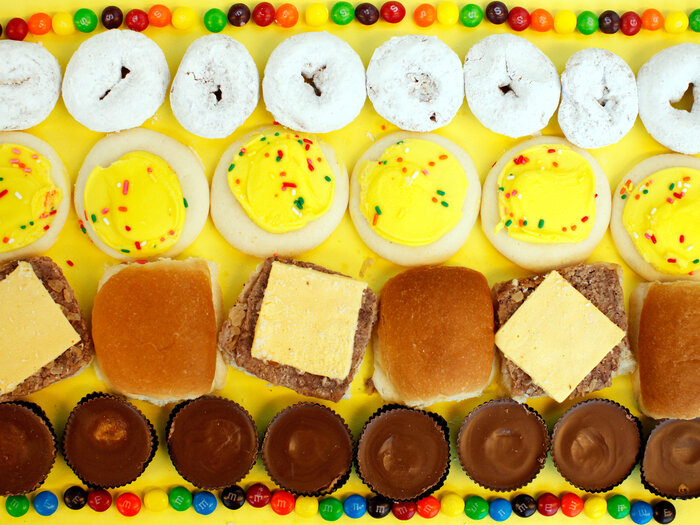 What role do high-calorie, low-nutrition junk foods play in expanding waistlines? Two recent studies tackle that question. (Morgan McCloy/NPR) What role do high-calorie, low-nutrition junk foods play in expanding waistlines? Two recent studies tackle that question. (Morgan McCloy/NPR)