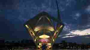 The museum was inaugurated by Brazilian President Dilma Rousseff this month as part of a revitalization program for the Rio 2016 Olympic Games.