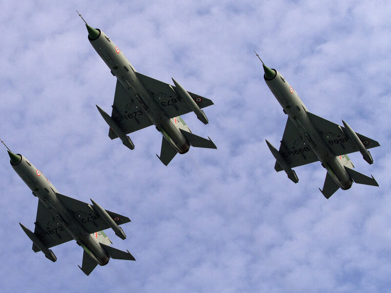Indian Air Force jet fighter aircrafts fly over an airbase in 2014. Starting this summer, female fighter jet pilots will be allowed in the Air Force. Indian Air Force jet fighter aircrafts fly over an airbase in 2014. Starting this summer, female fighter jet pilots will be allowed in the Air Force.