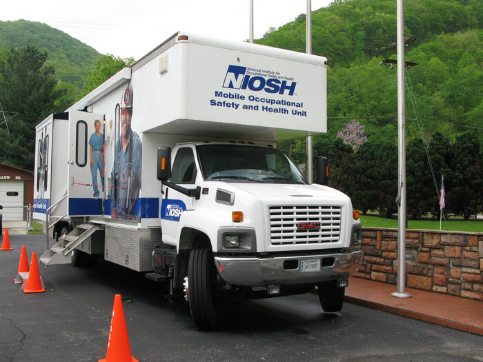 niosh-van-wharton-edit-97ae32fb65c8bf20c2eaecd70c3fc95929a2fe35-s700-c85.jpg