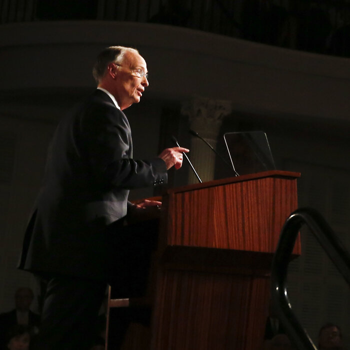Ethics Panel Sends Case Against Alabama Governor To Prosecutors