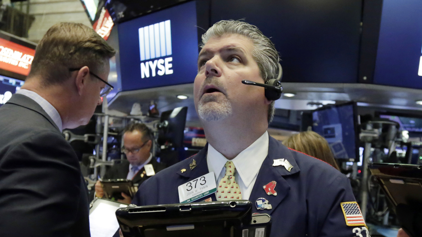 Stock Markets Drop Amid Escalating Tariff Threats
