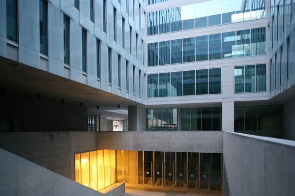 Universita Luigi Bocconi.,意大利米兰