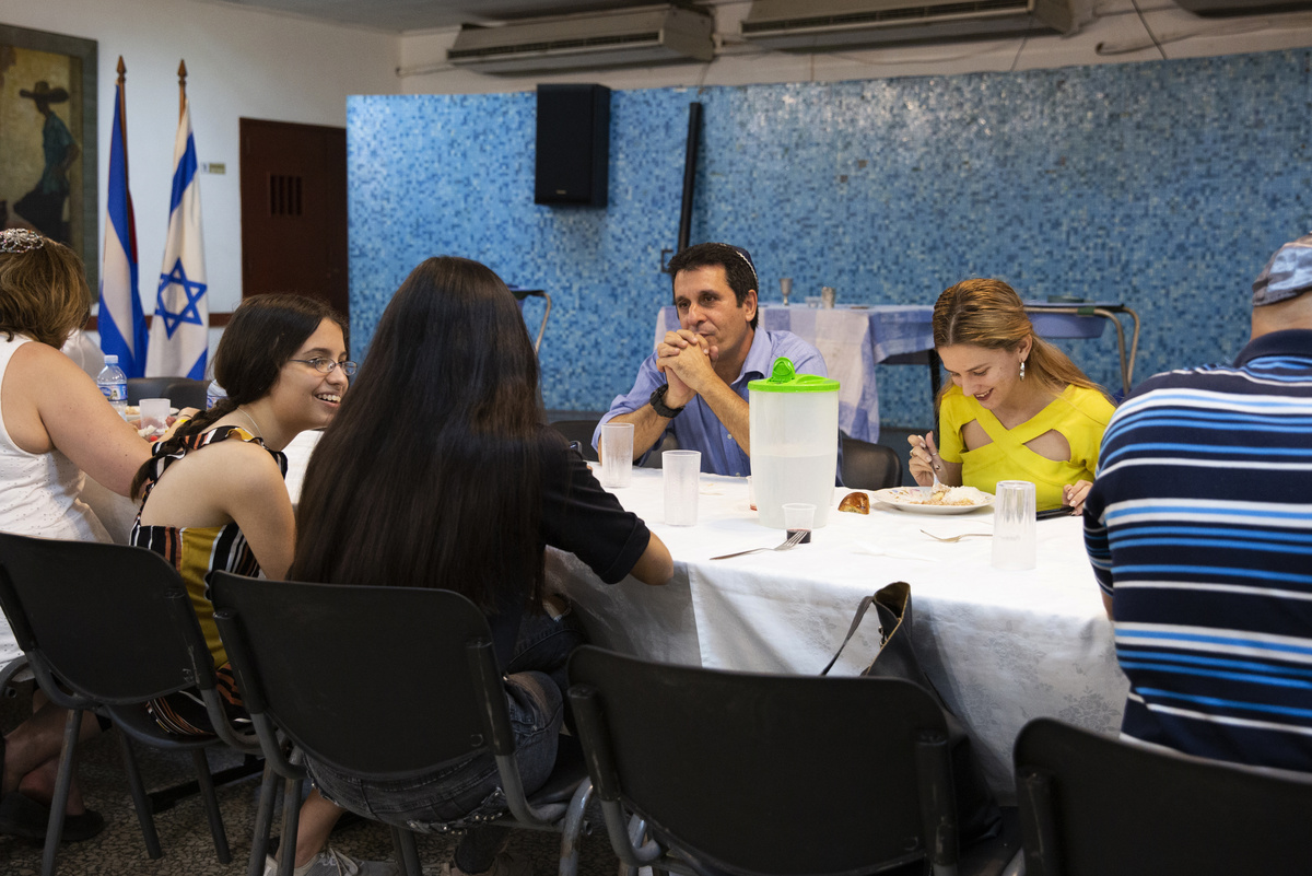 The Youth Of Cuba's Tiny Jewish Minority 20 The Youth Of Cuba's Tiny Jewish Minority