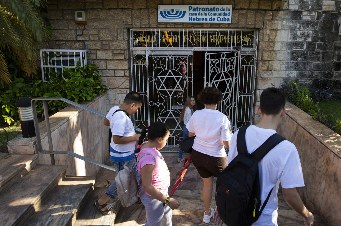 The Youth Of Cuba's Tiny Jewish Minority 15 The Youth Of Cuba's Tiny Jewish Minority