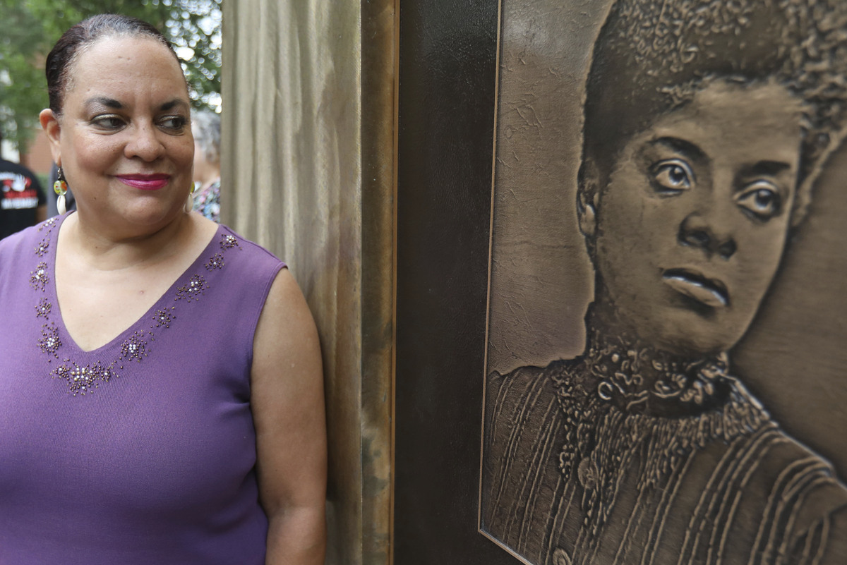 A Monument To Journalist, Civil Rights Activist Ida B. Wells Is Unveiled In Chicago - newspostwall A Monument To Journalist, Civil Rights Activist Ida B. Wells Is Unveiled In Chicago