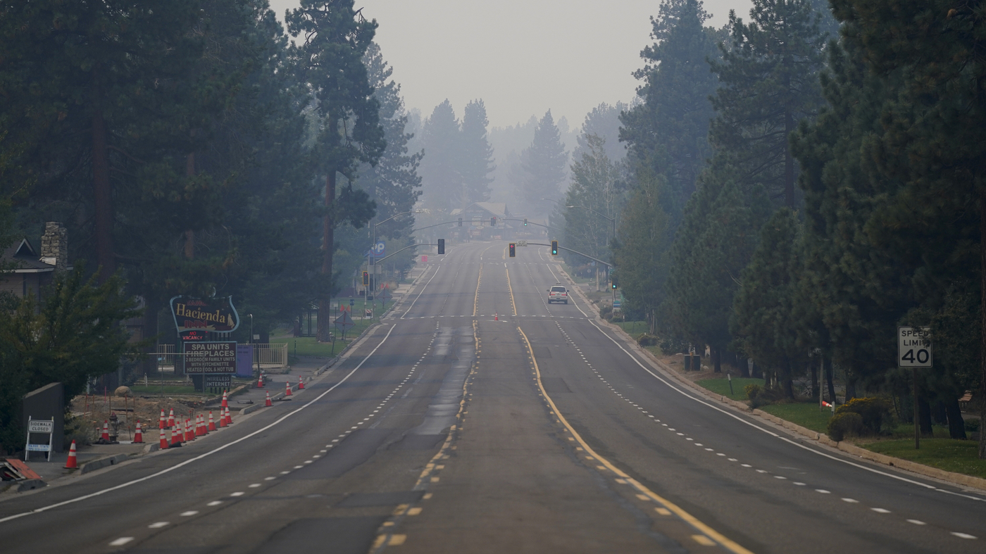 As Evacuations Are Lifted Thousands Of People Return To Smoke-Choked Tahoe 1 As Evacuations Are Lifted Thousands Of People Return To Smoke-Choked Tahoe