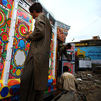 Colorful trucks of the Grand Trunk Road