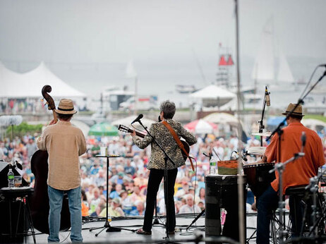 Joan Baez backstage
