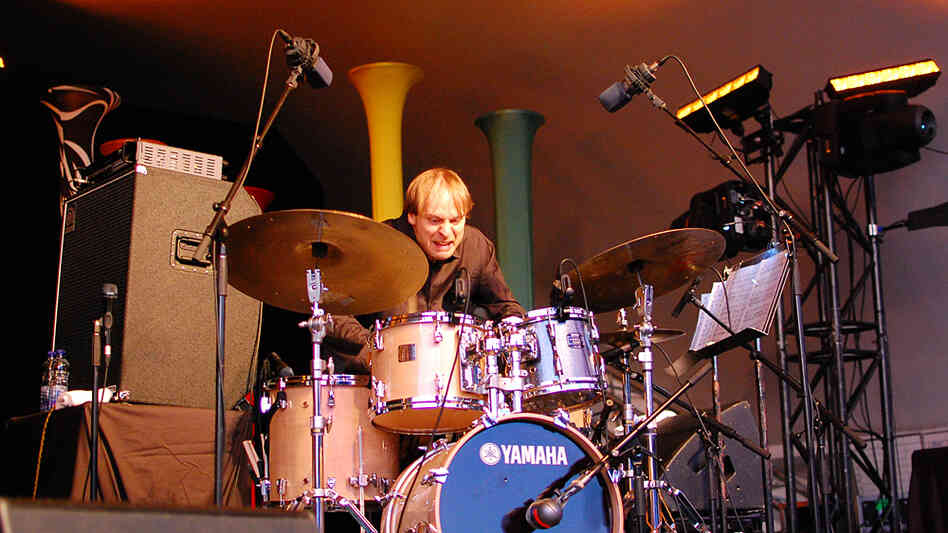 Ari Hoenig Ari Hoenig