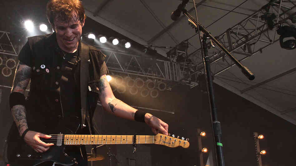 Tom Gabel of Against Me!; credit: Wills Glasspiegel