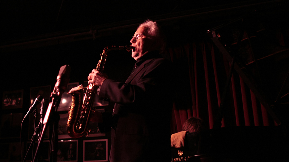 Lee Konitz.