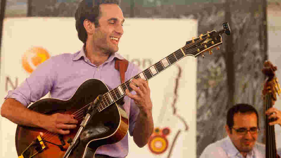 Julian Lage