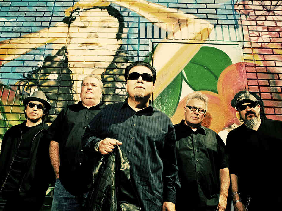 Los Lobos
