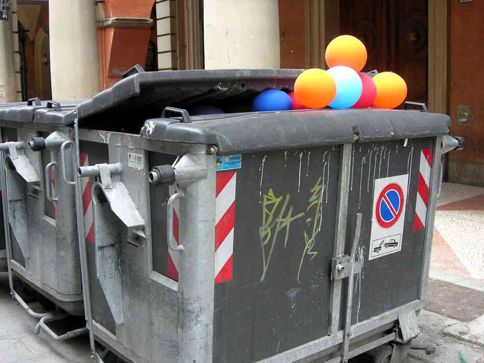 balloons in the Dumpster