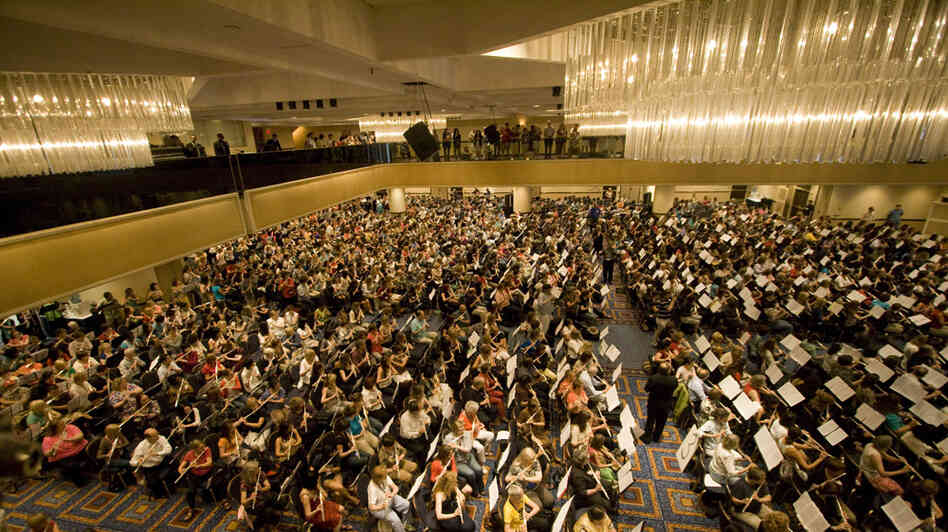 Flutists wide