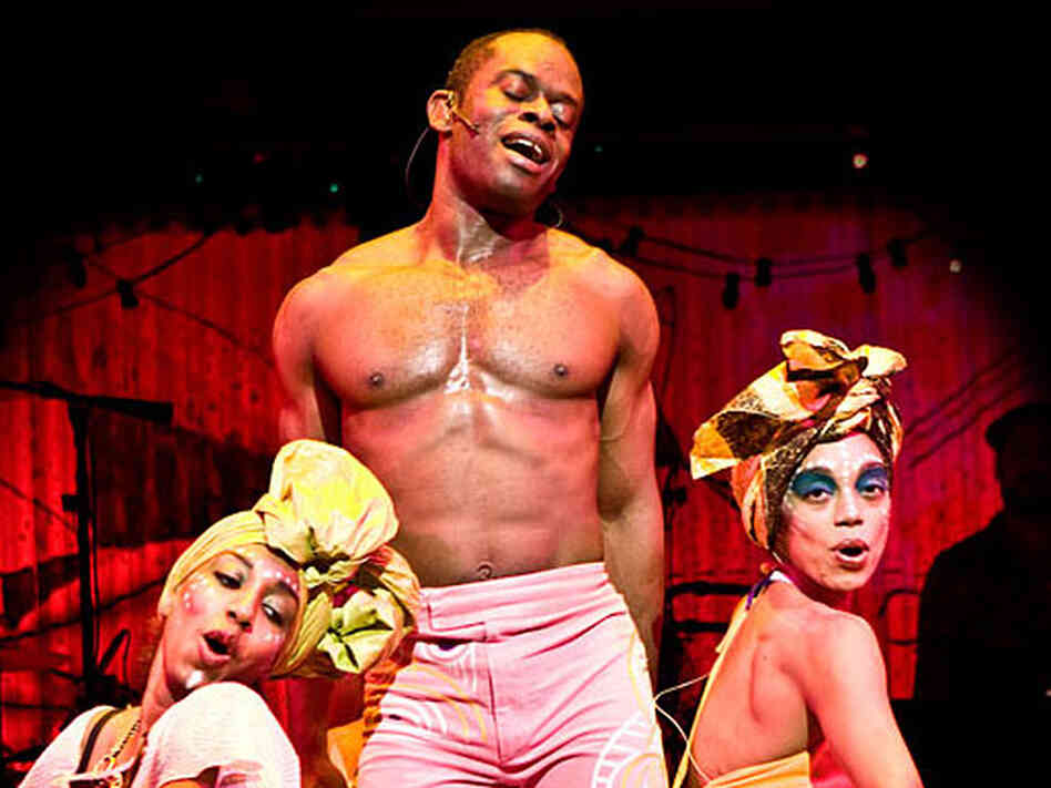 Sahr Ngaujah onstage as Fela Kuti in Fela! Sahr Ngaujah onstage as Fela Kuti in Fela!