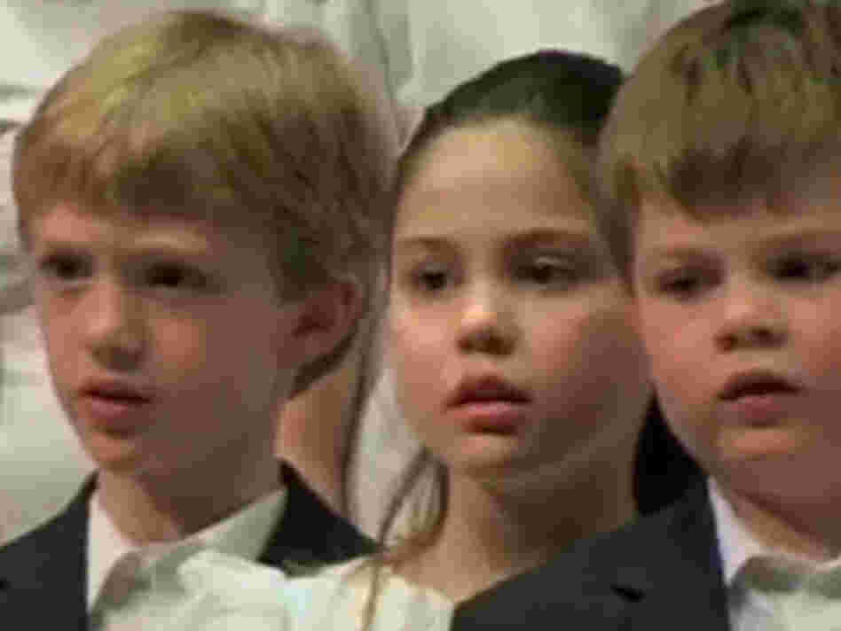 World Children's Choir Sings "The Kookaburra Song" World Children's Choir Sings "The Kookaburra Song"
