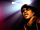 Guru onstage in 2003; credit: Cary Hammond / Redferns Guru onstage in 2003; credit: Cary Hammond / Redferns