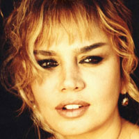 A superstar in Turkey, Aksu writes lyrics that capture the muddle of human emotion.