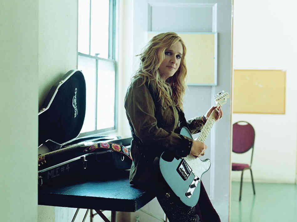 Melissa Etheridge; courtesy of Island Records