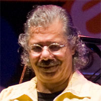 Hear a charged acoustic set featuring the near-reunion of the fusion pioneers in Return to Forever.