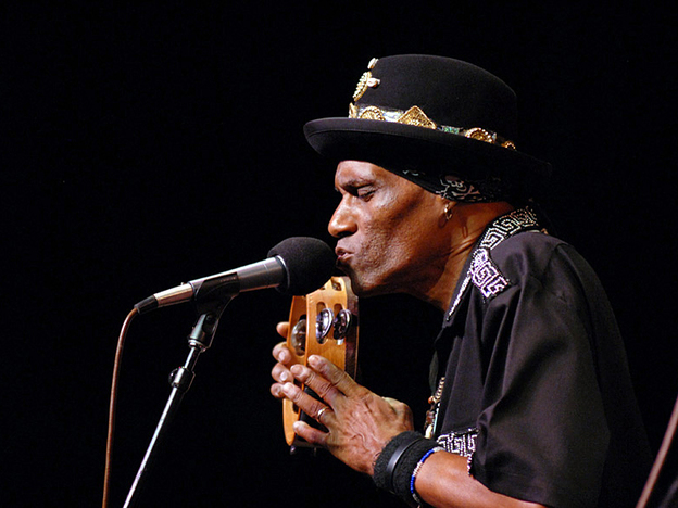 Cyril Neville