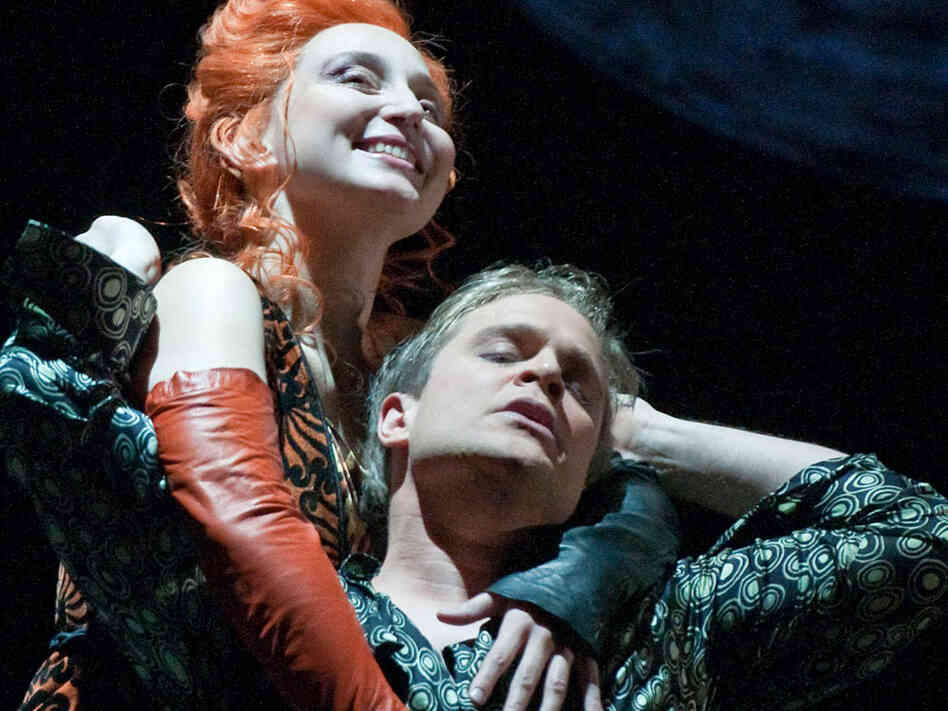 Marie-Claude Chappuis and Lawrence Zazzo in 'La Calisto.'