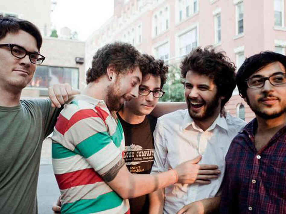 Passion Pit; credit: Elizabeth Weinberg Passion Pit; credit: Elizabeth Weinberg