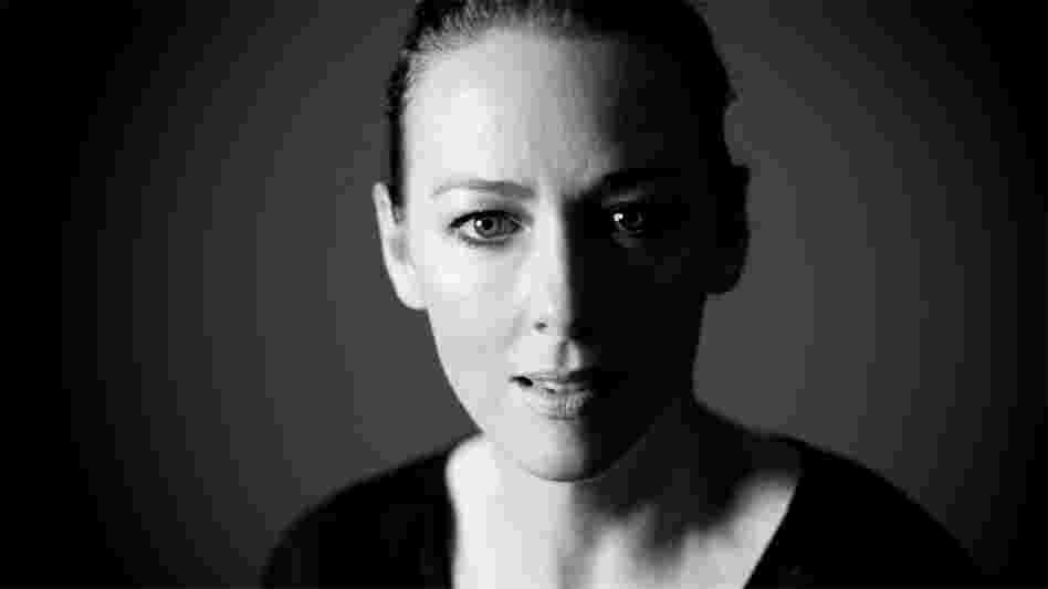 Jonatha Brooke. Jonatha Brooke.