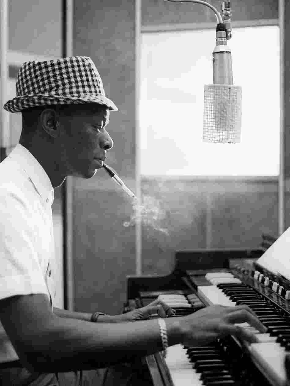 Nat King Cole at Capitol in 1963. credit: Michael Ochs Archives / Getty Images Nat King Cole at Capitol in 1963. credit: Michael Ochs Archives / Getty Images