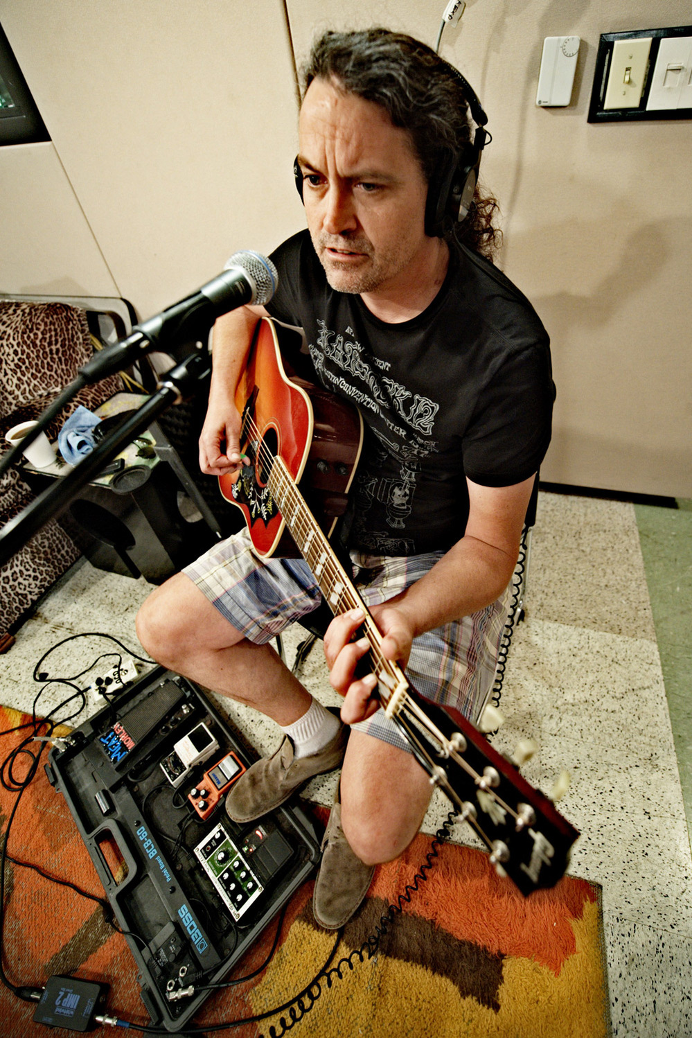 Meat Puppets' Curt Kirkwood performs at KEXP.
