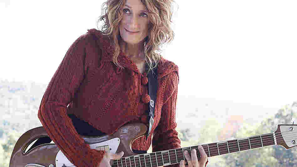 Patty Larkin; credit: Jana Leon