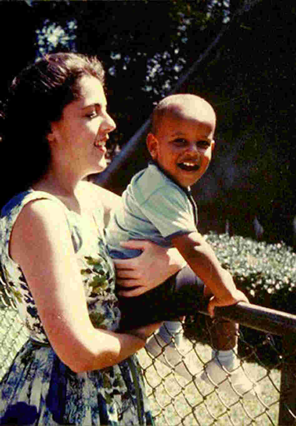 A young Barack Obama and his mother