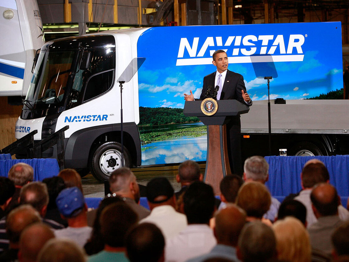 President Obama speaks to workers at the Monaco RV manufacturing facility in Wakarusa, Ind.