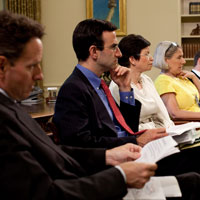 Economic advisers meeting with President Obama in the Oval Office.