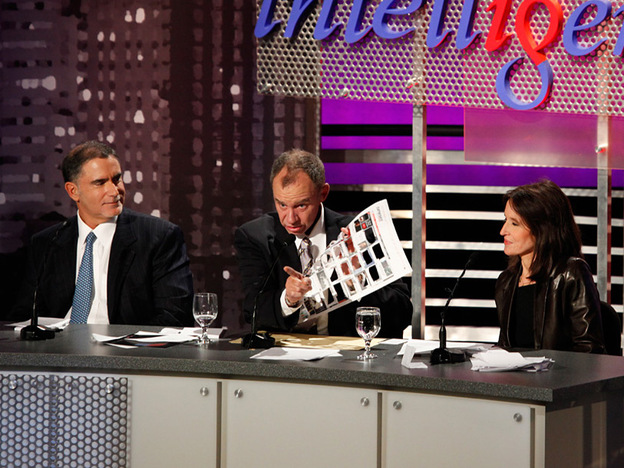 David Carr (center) with Phil Bronstein and Katrina vanden Heuvel